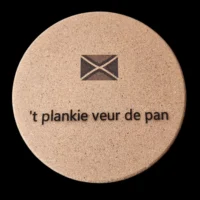 Kurken Pannenonderzetter – ’t Plankie Veur de Pan (Achterhoek) Achterhoekse Producten – Leuk als cadeau of souvenir 3D Print & Laser Service Achterhoek achterhoeks plankie veur de pan